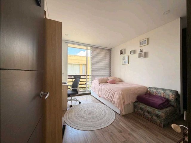 place photo 49