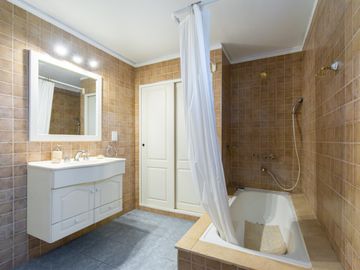 place photo 37