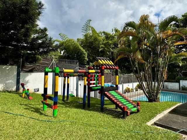 place photo 24