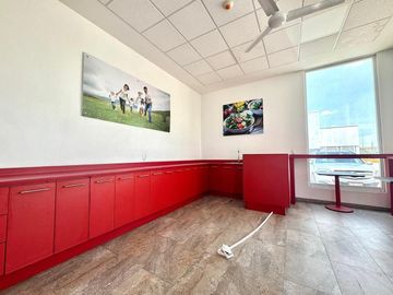 place photo 32