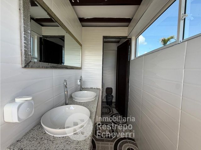 place photo 46