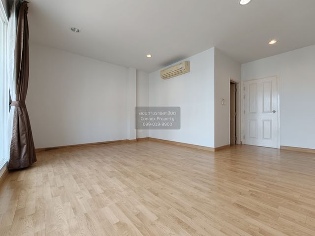 place photo 50