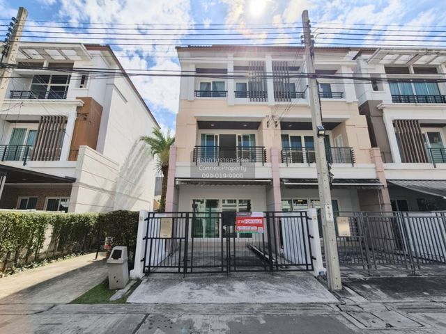 place photo 55