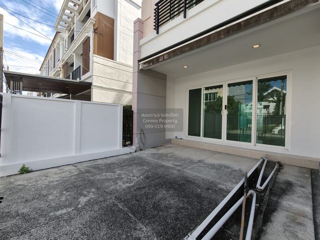 place photo 58
