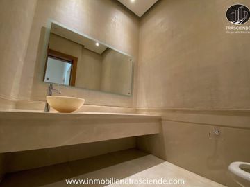 place photo 46