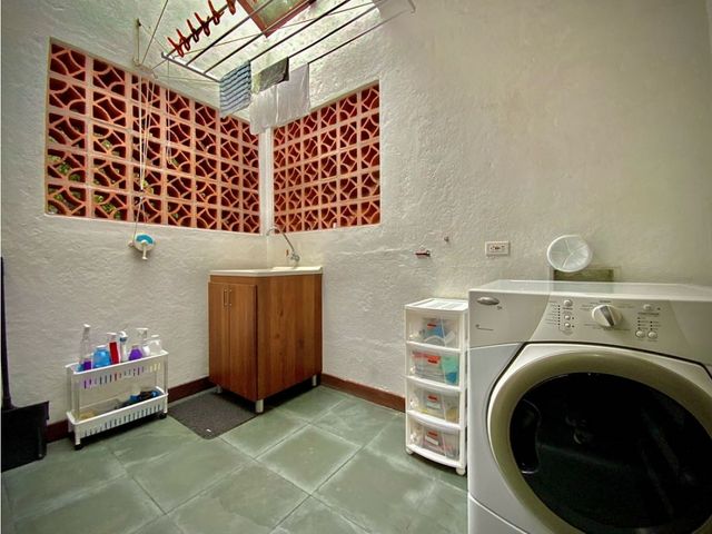 place photo 51