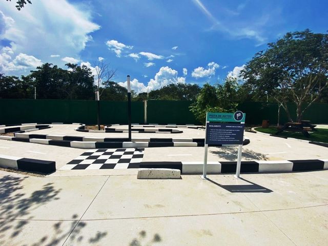 place photo 11