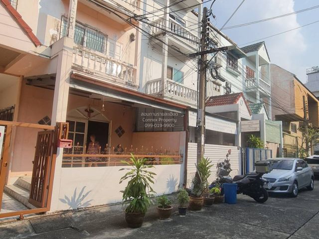 place photo 50