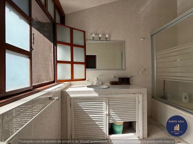 place photo 47