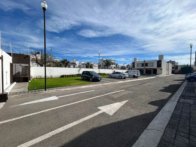 place photo 28