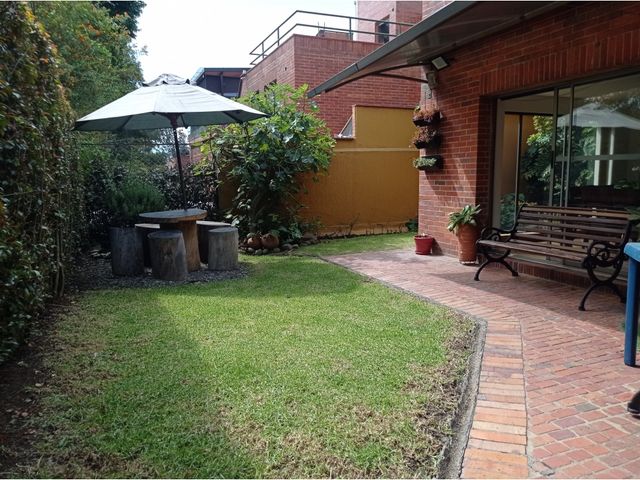 place photo 53