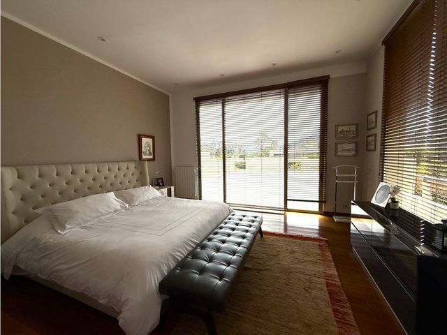 place photo 47