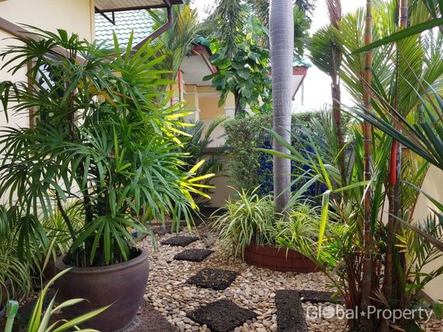place photo 34