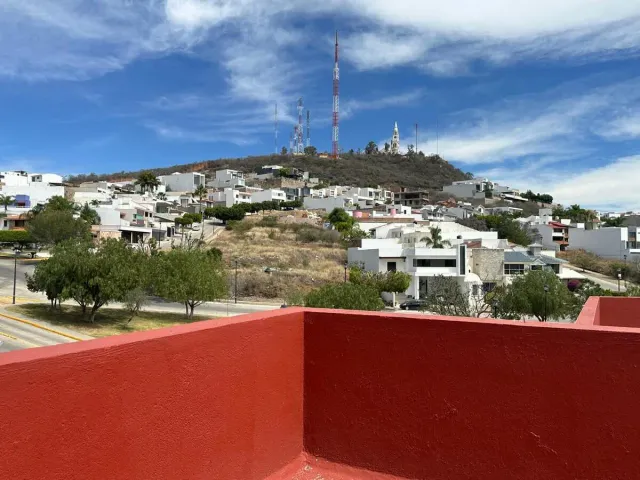 place photo 19