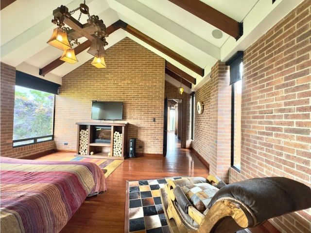 place photo 49