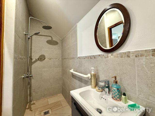 place photo 42
