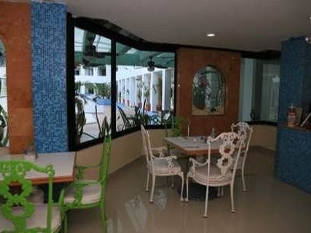 place photo 25