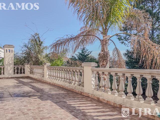 place photo 23