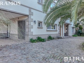 place photo 54