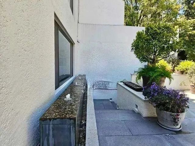 place photo 45