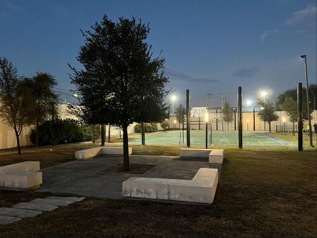 place photo 19