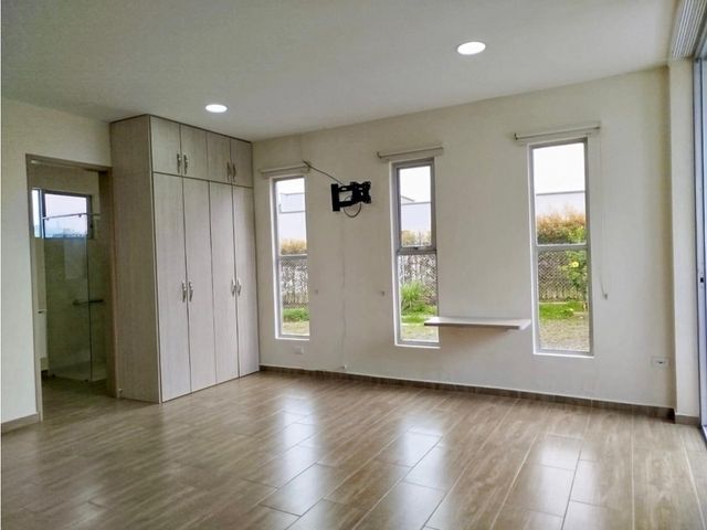 place photo 64
