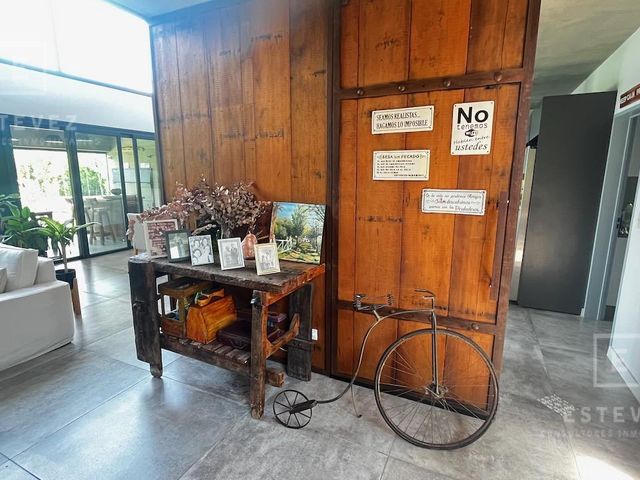 place photo 39