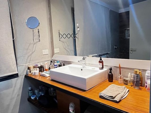 place photo 52
