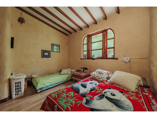 place photo 63