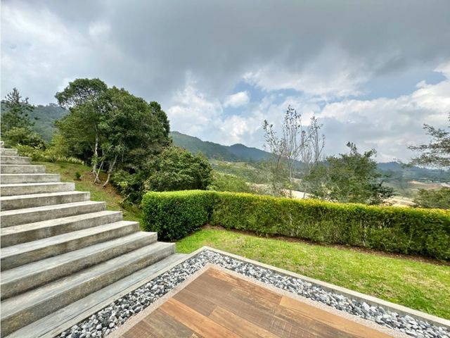 place photo 48