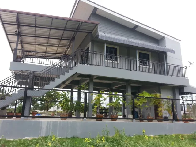 place photo 24