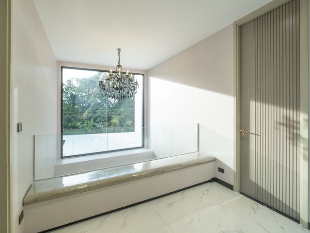 place photo 46
