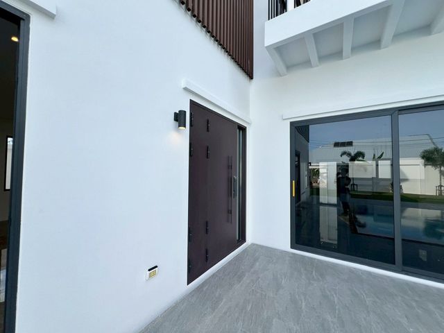place photo 53