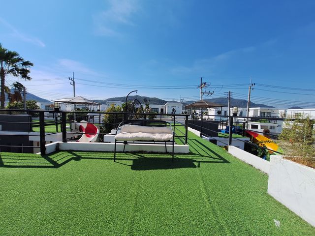 place photo 47