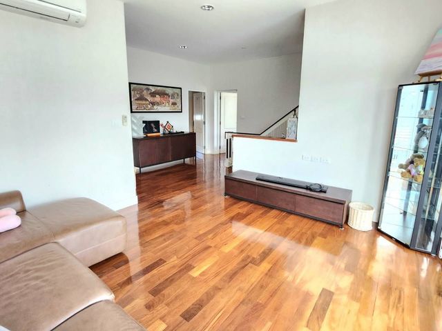 place photo 34