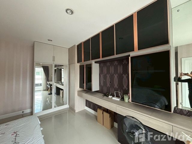 place photo 47