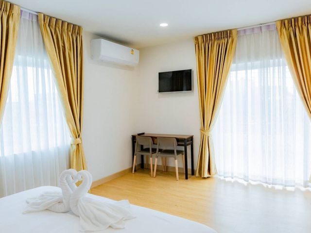place photo 15