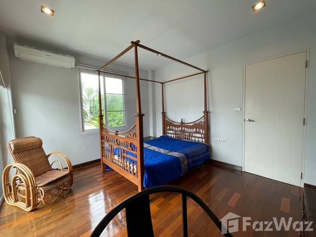 place photo 69