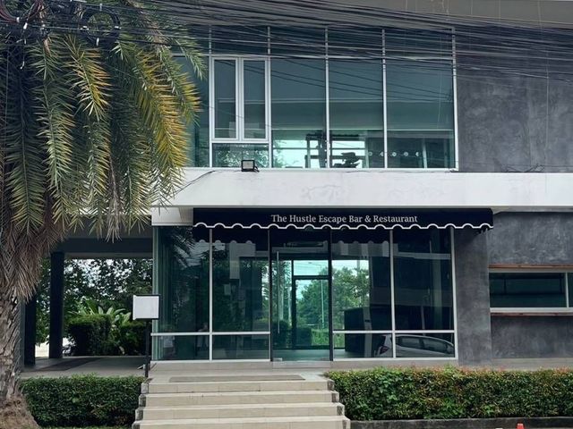 place photo 100