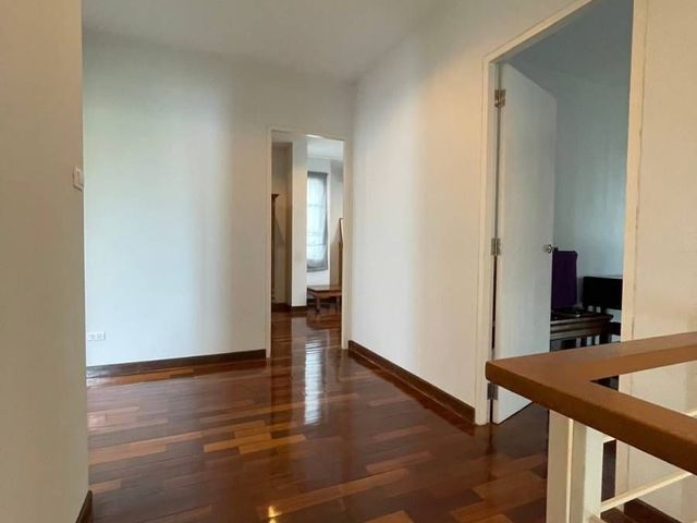 place photo 60