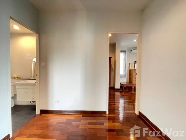 place photo 84