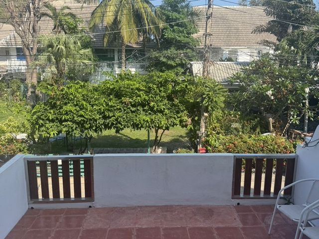 place photo 56