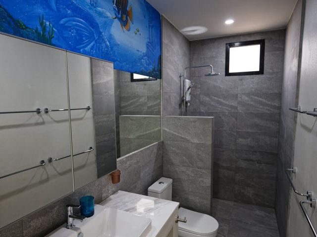 place photo 66