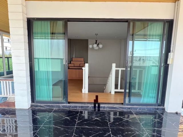 place photo 36