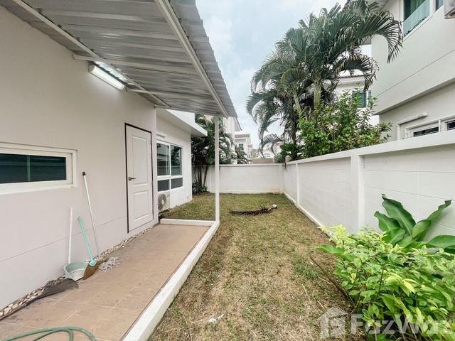place photo 52