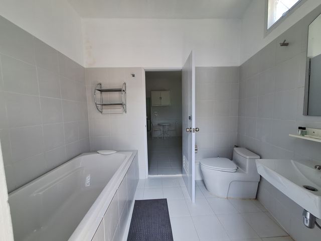 place photo 49