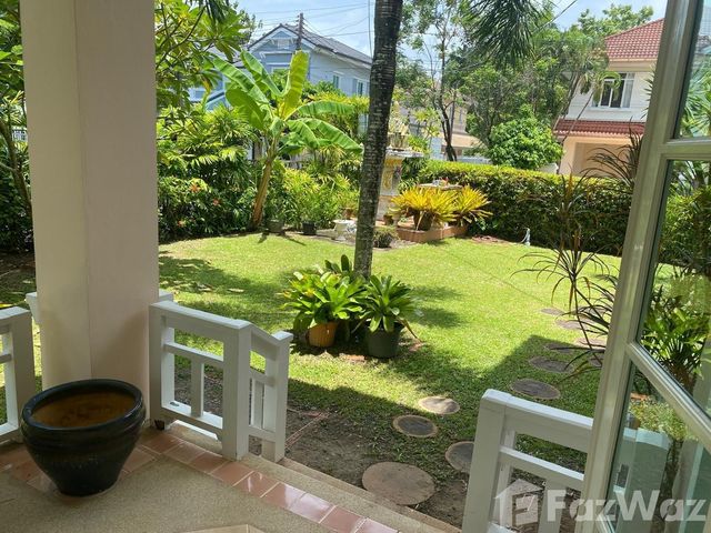 place photo 18