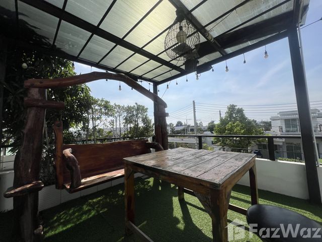 place photo 34