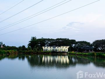 place photo 48