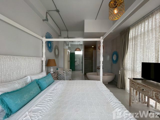 place photo 52